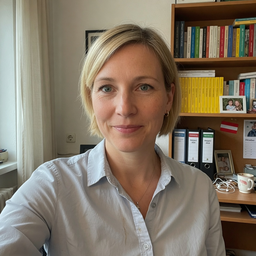 Karin Hackl